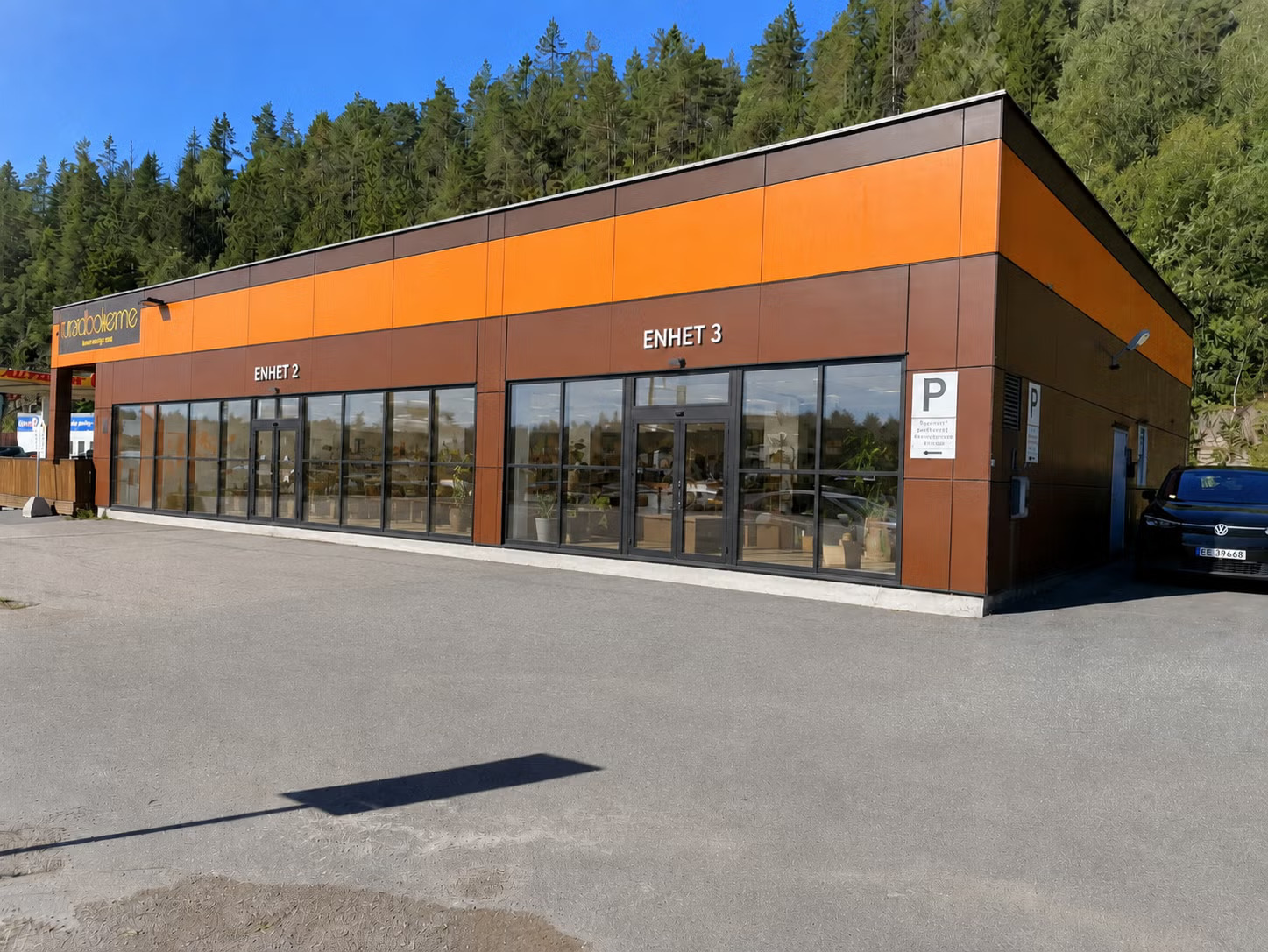 Brådal Torg +/​- nye næringslokaler på Gjelleråsen | Butikk · Servering · Tjenester
